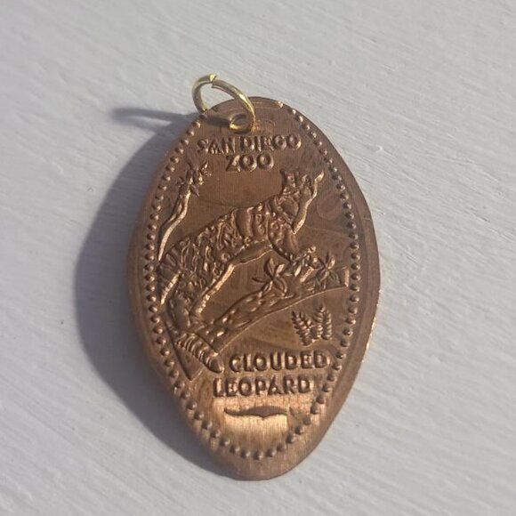 San Diego Zoo Clouded Leopard Vintage Penny Charm - Picture 1 of 4